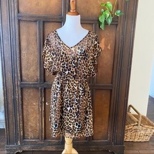 Express blouson leopard print chiffon dress M